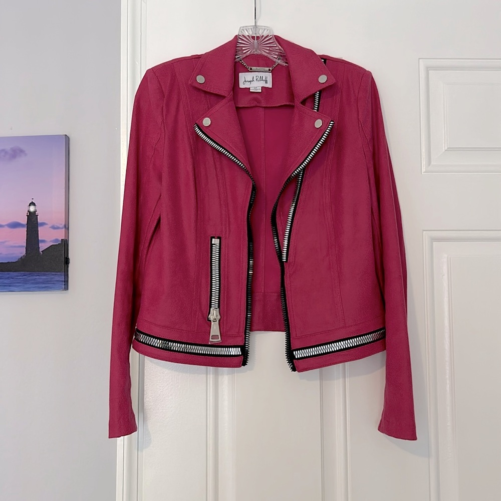 New Joseph Ribkoff Beautiful Pink biker jacket. Never worn without tags.